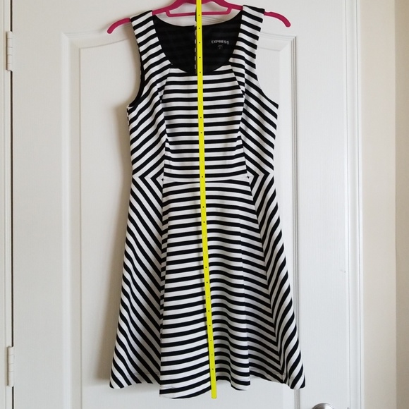 Express dress size small - Picture 2 of 4